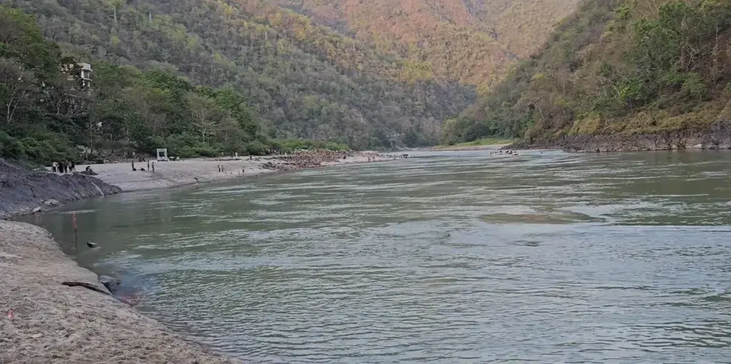 White water rafting on the Ganges at Shivpuri near Rishikesh, with Grade III and IV rapids