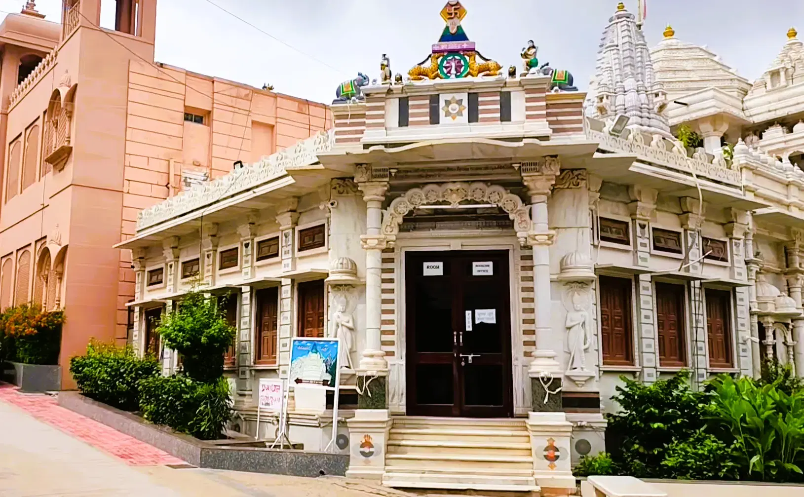 Nakoda Parshvanath Jain temple complex near Balotra, one of the most revered Jain pilgrimage sites in Rajasthan